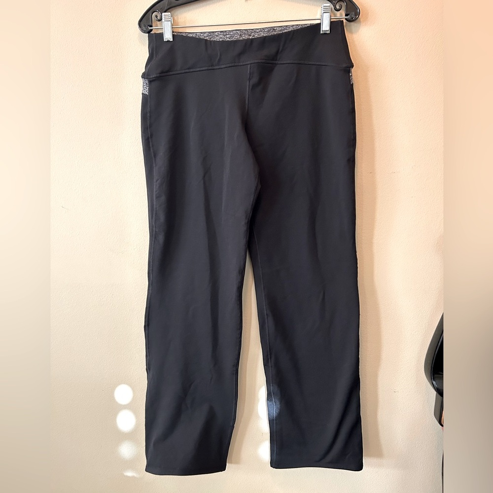 Brooks - Black Athletic Pants - Medium
